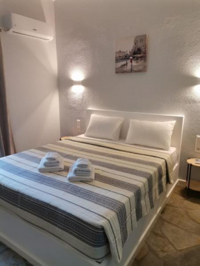 Aristotelis Apartments